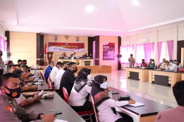 Kapolres Tanggamus Pimpin Rapat Lintas Sektoral