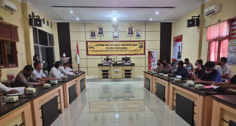 Polres Tanggamjs Gelar Latpraops Sikat Krakatau