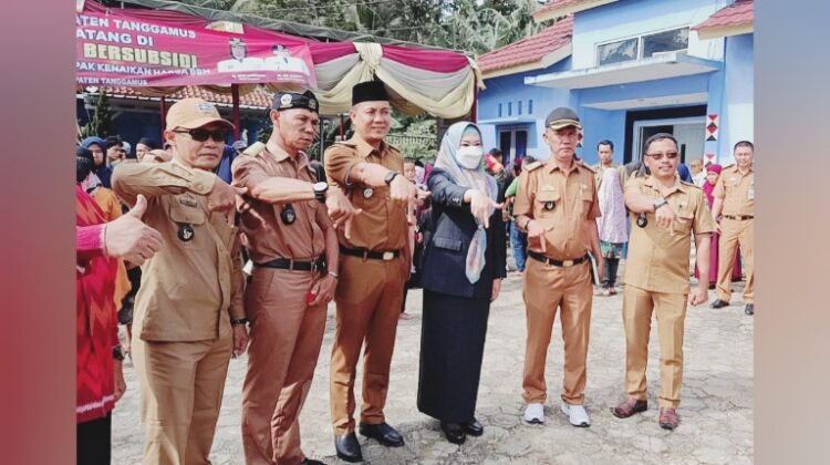 Pasar Murah di Gunung Alip